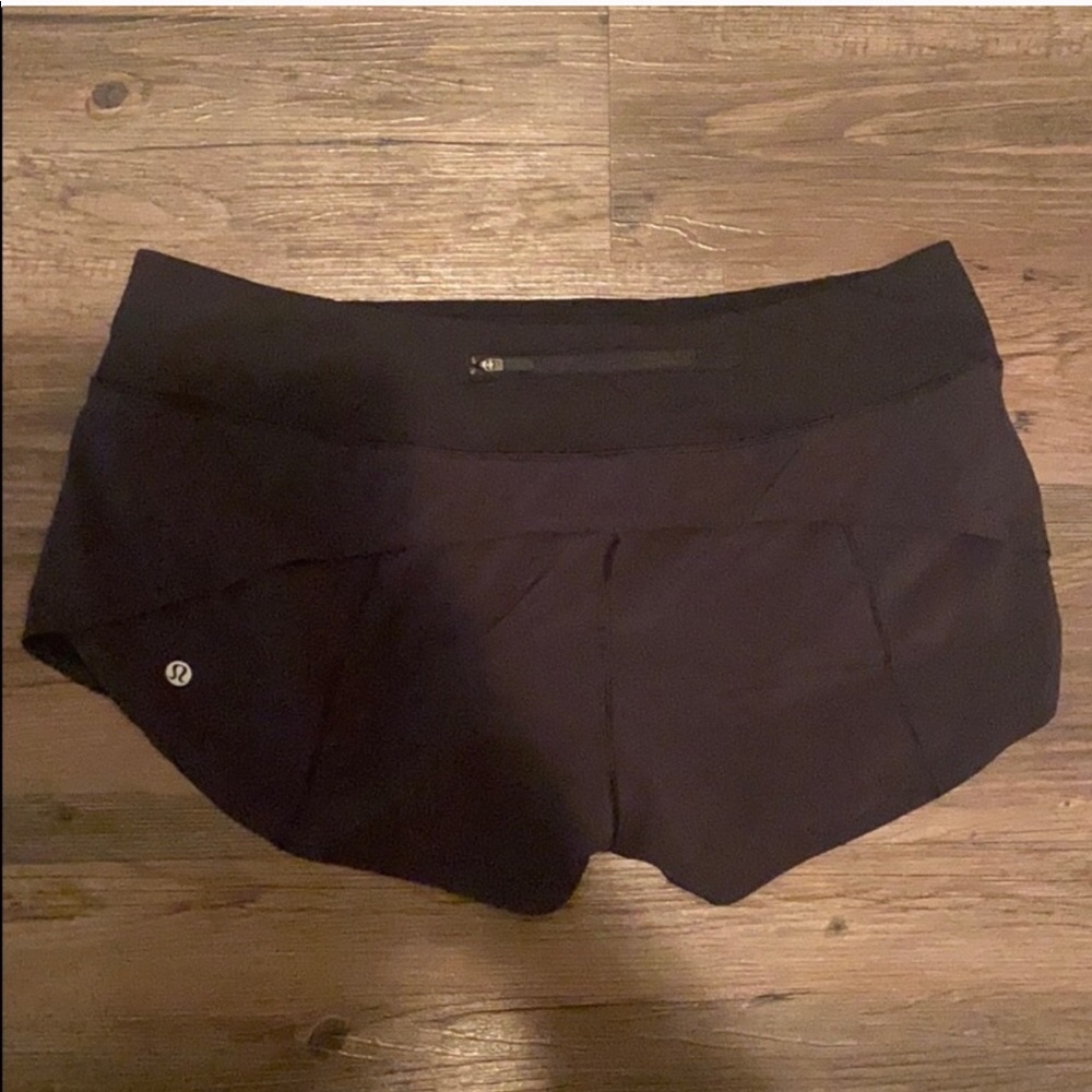 Lululemon speed up short